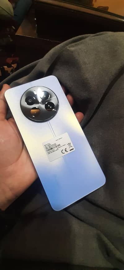 REALME 12 COMPLETE BOX 10/10 EXCELLENT CONDITION FOR SALE