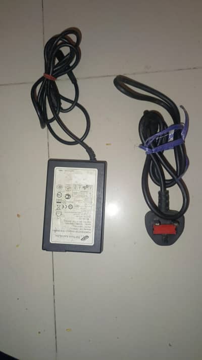 Laptop Charger Fat Pin For Sale Mostly Used in Old Laptops