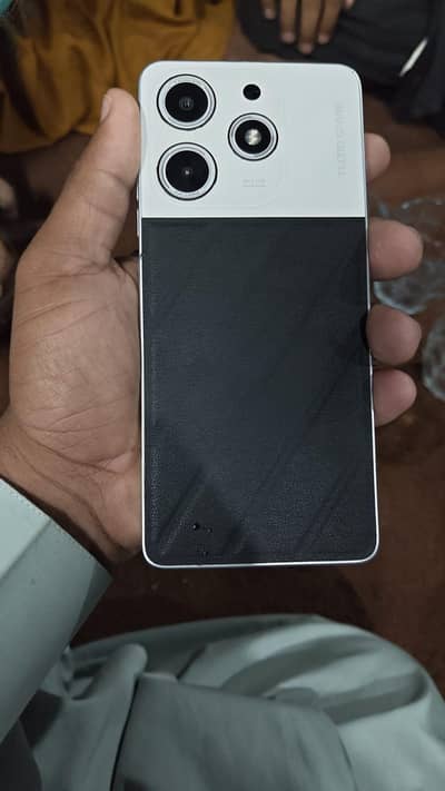 Tecno spark 10 pro 8. . . 256 only mobile