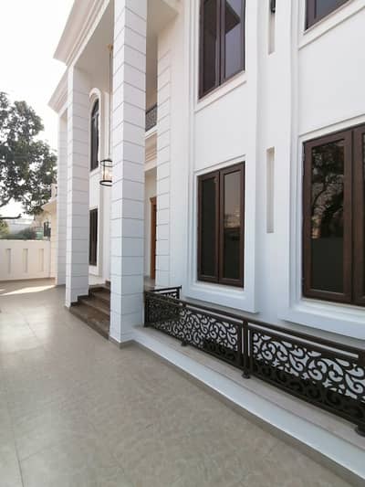 Beautiful Triple Storey House For Rent In F-8