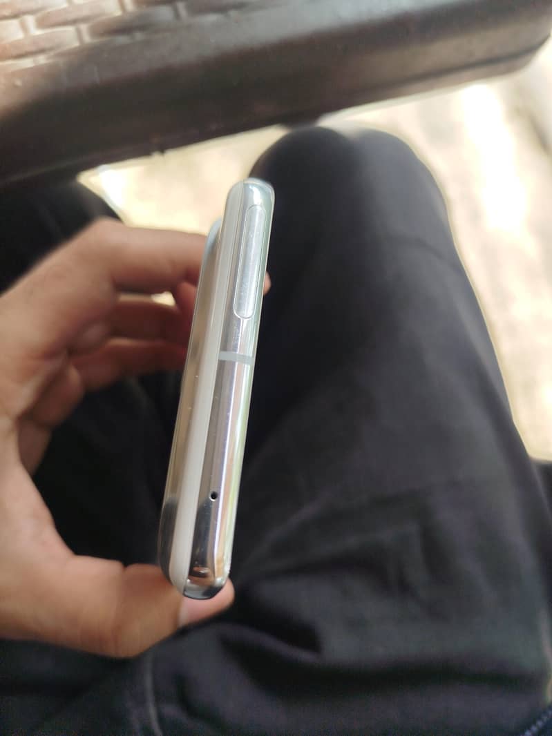 Google pixel 7 pro 5