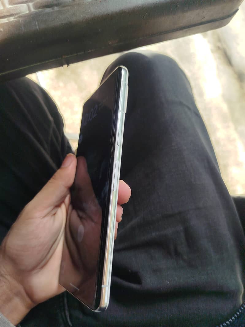 Google pixel 7 pro 6