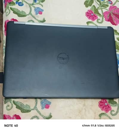 Dell core i5 5th generation condition 10/10. .