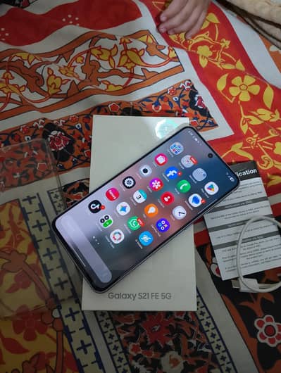 Samsung s21fe 256gb dual SIM official PTA approved complete box