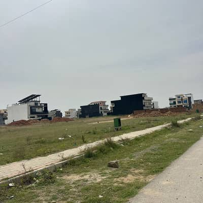 ideally located plot in Sector F-14/1 for sale.