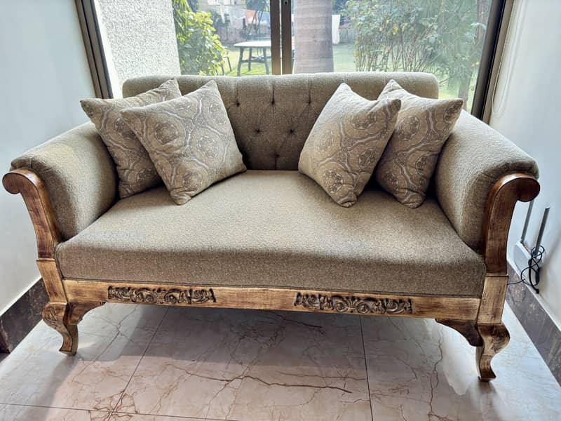 Classy  design sofa set 0