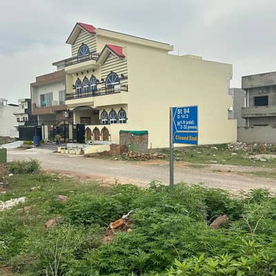 Ideally located plot for sale in Sector G-14/2 Islamabad.