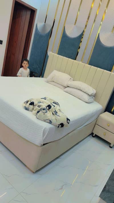 few days used bed for sale