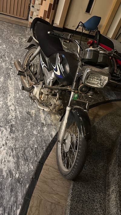 Motor Cycle Yamaha Junoon