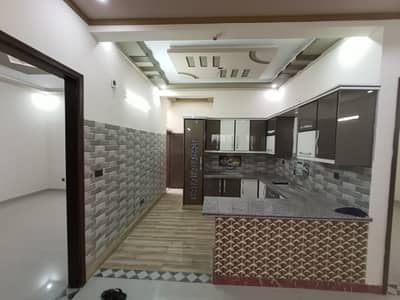 three bed dd tiled flooring like new portion available for rent in johar