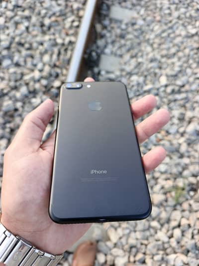 Iphone 7plus 128GB pta approved