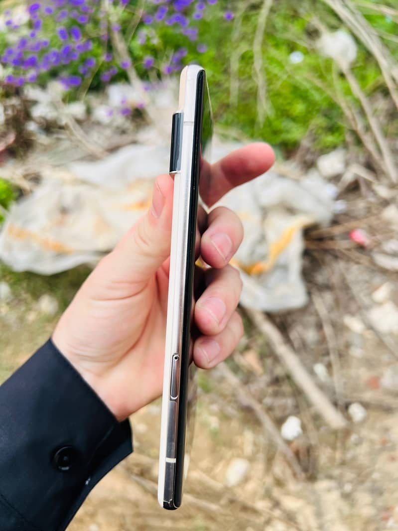 Google Pixel 6 Pro mint condition 1