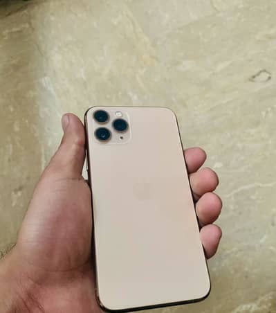 iPhone 11 Pro ( With orignal All Accessories)