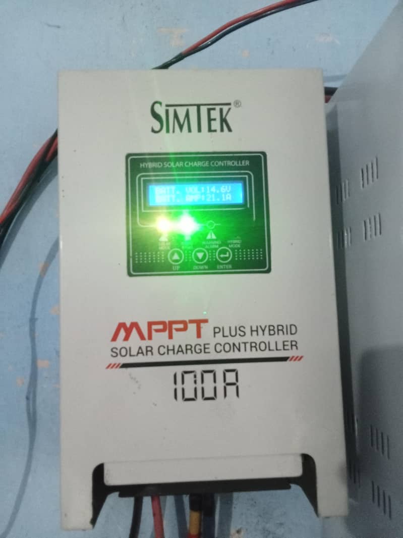 simtek mppt solar charge controller. 2