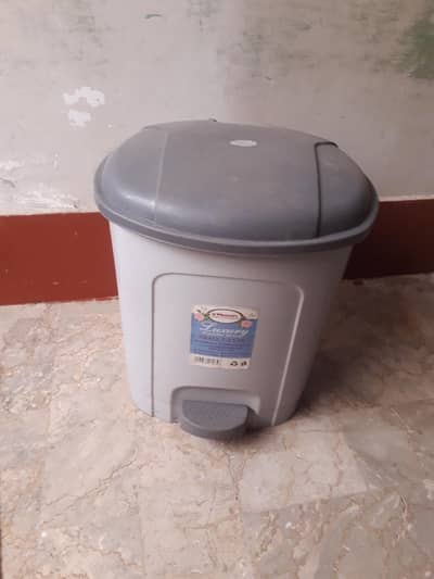 dustbin