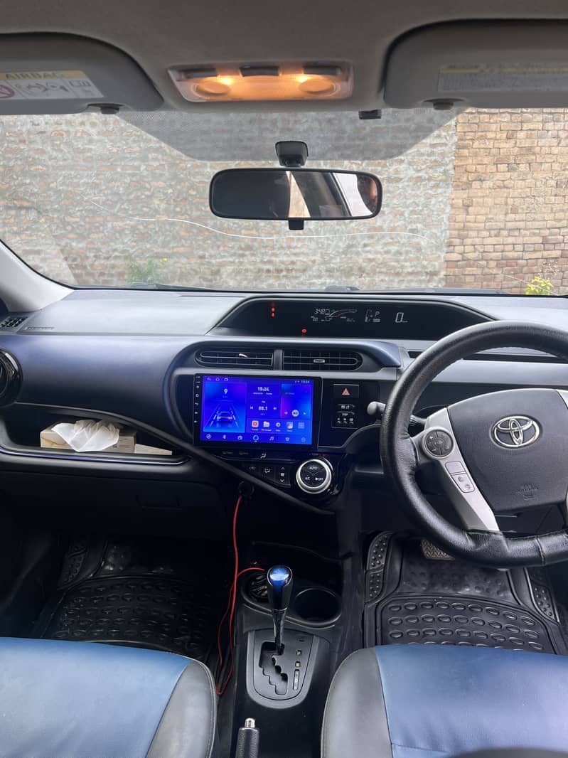 Toyota Aqua  2015/18                   phone03348758712 03358046386 5