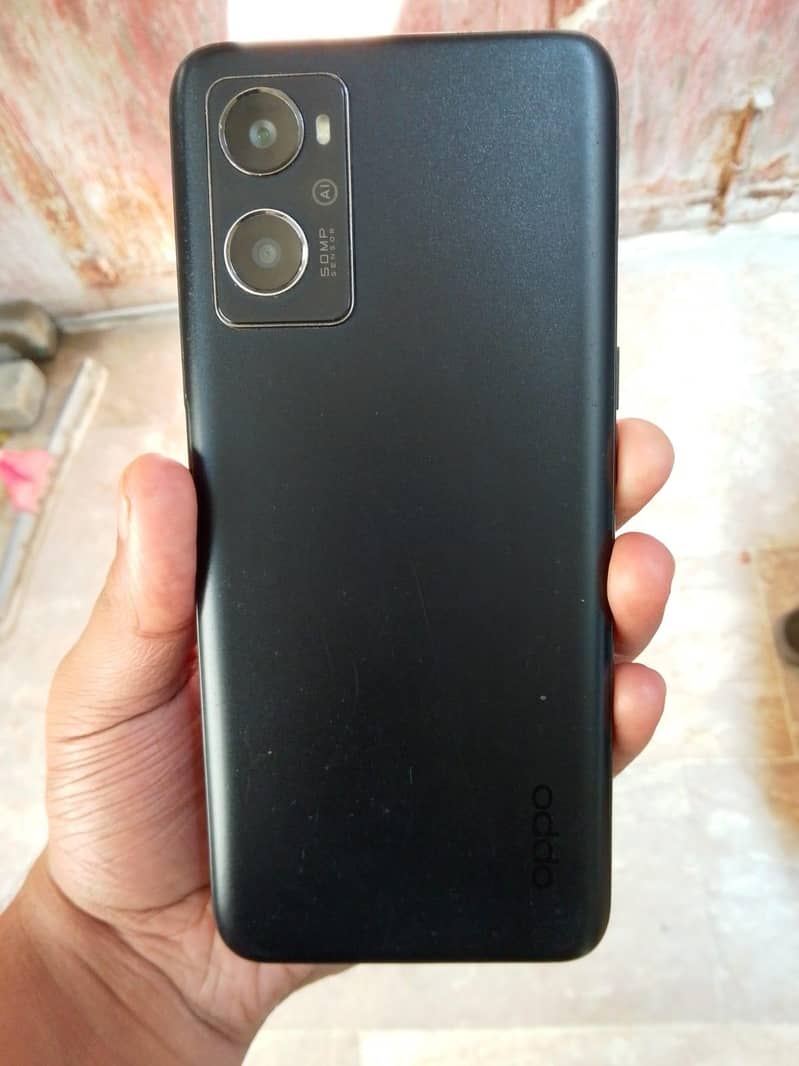 Oppo A96 0