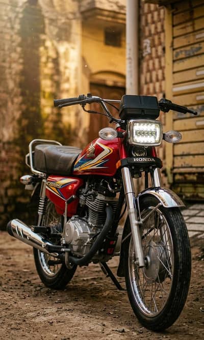 Honda CG 125 available for sale