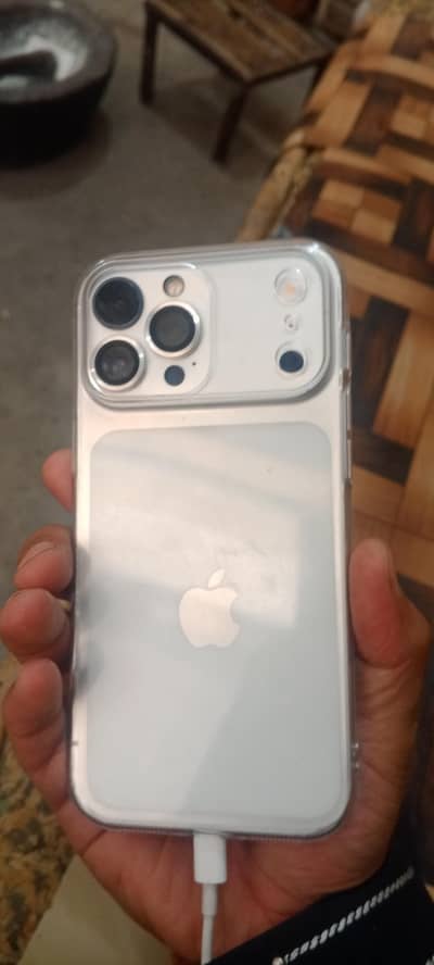 I phone 14 pro max 256 100 percent health convert in 17 pro max