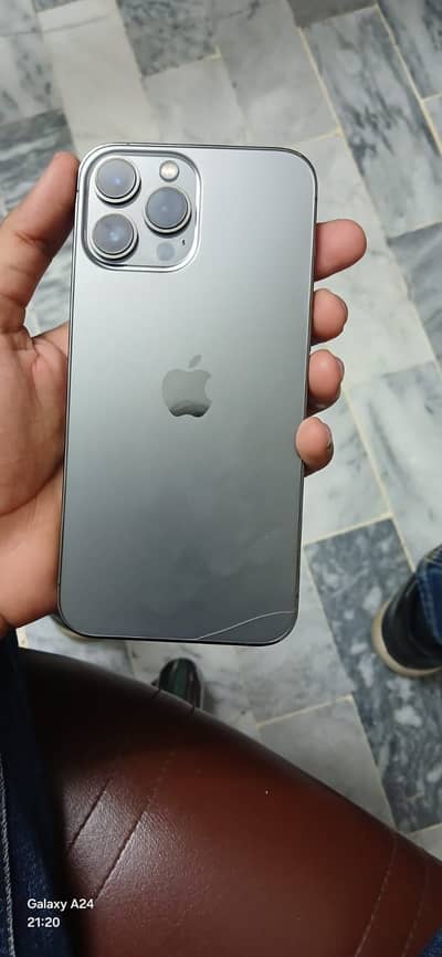 iPhone 13 Pro Max mint condition water pack