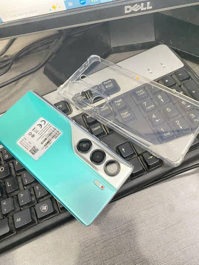 tecno camon 40 pro 2 weeks used