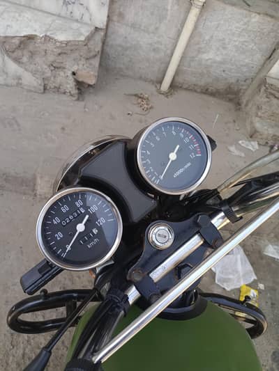 Suzuki 125GS 03060702177