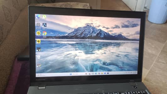 Lenovo Thinkpad w550s (256/16)work station with graphics card