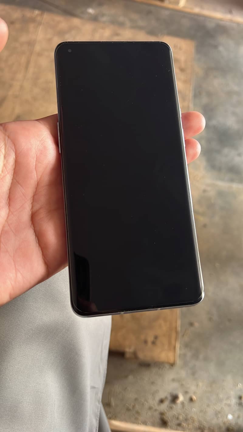 One Plus 9 Pro 1