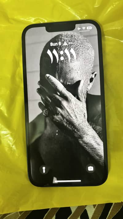 Iphone 13 jv for sale 10/10 condition sim time available