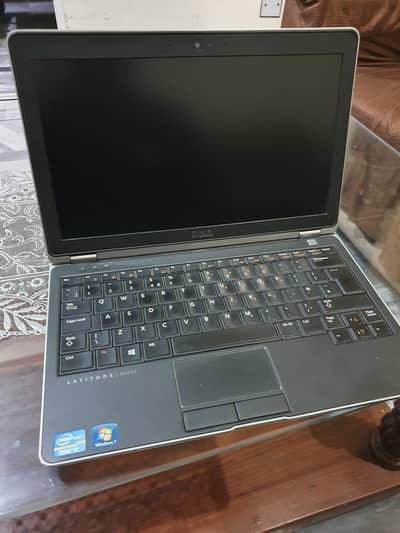 Dell Latitude E6230 | i3  3rd Gen | 9/10 condition