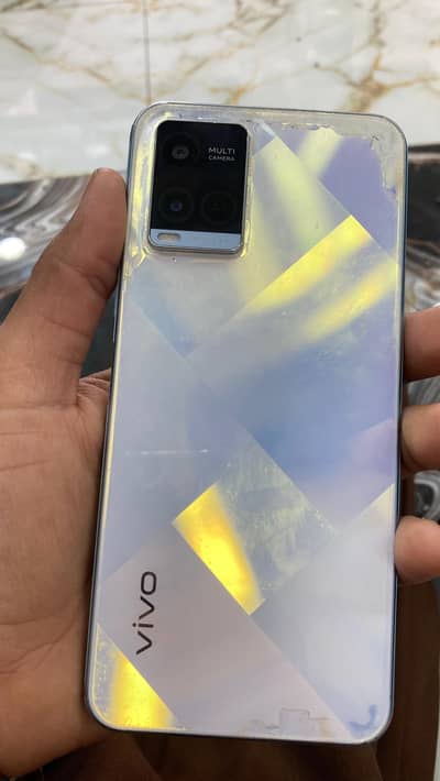 vivo y21 ram4+1  64 gb