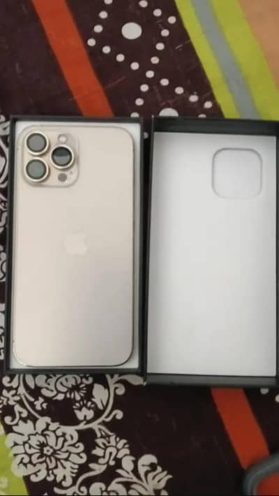 Apple iPhone 13pro Max with box 256gb contect WhatsApp 0325,67,35,466