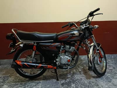 Honda CG 125 2022 Model – Neat & Clean Condition