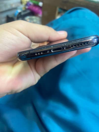 IPhone 11 pro 64gb battery service