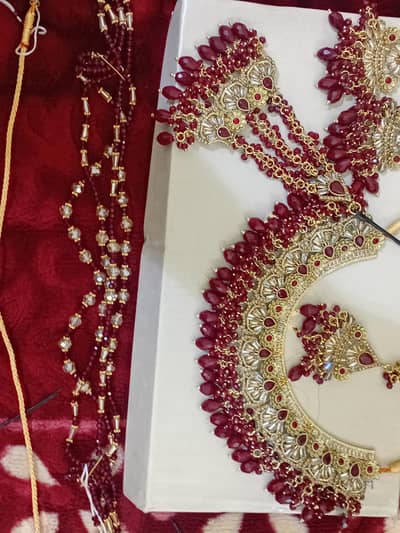 Bridal jewellery set