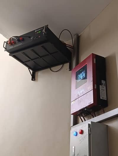 Inverex Veyron II 3.2 kw Hybrid Solar Inverter