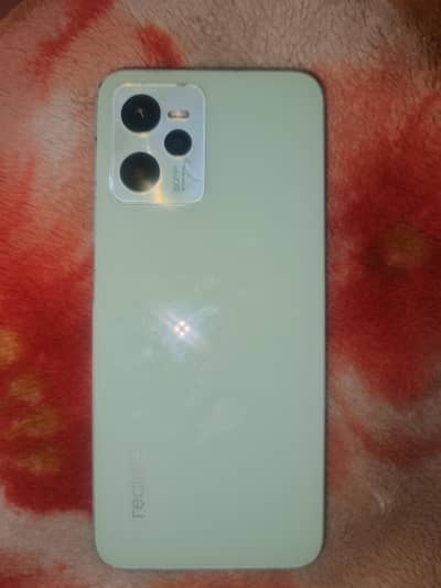 Realme c35