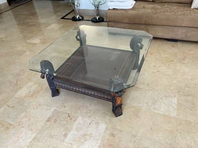 Coffee table excellent condition