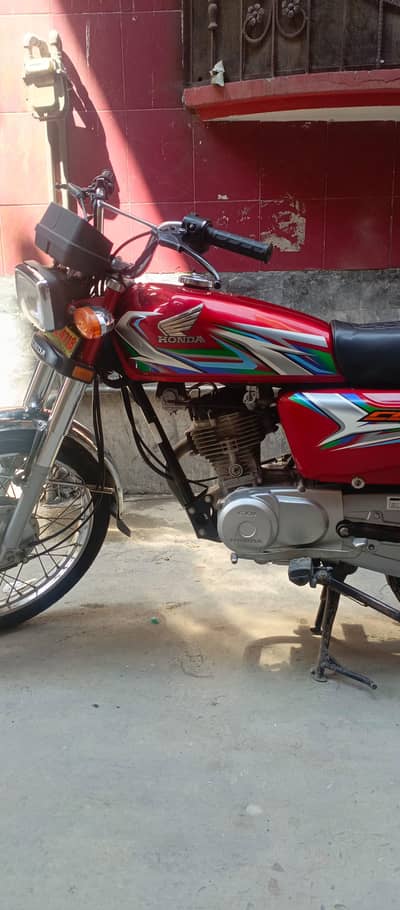 HONDA CG 125 -2023 Model  Totly Genuine
