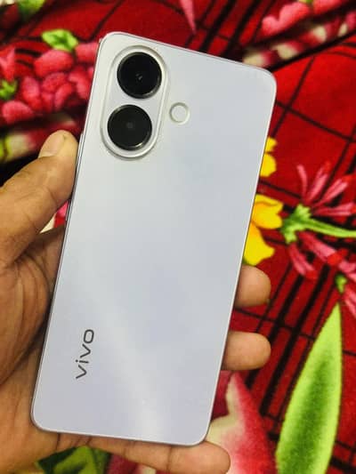 Vivo V60 lite, 11 month warranty,8+8 ram 256GB,  6500 mAh,