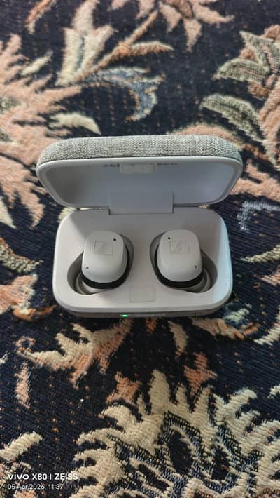 Sennheiser momentum 3 like Bose JBL klipsch Sony apple jabra