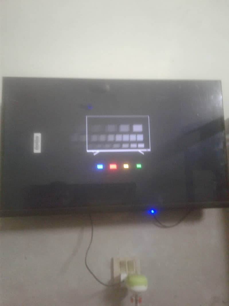 android led 32" 1