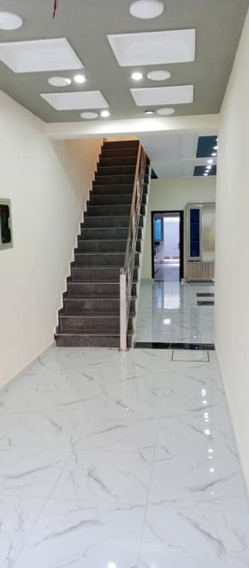 Allama Iqbal town Asif block