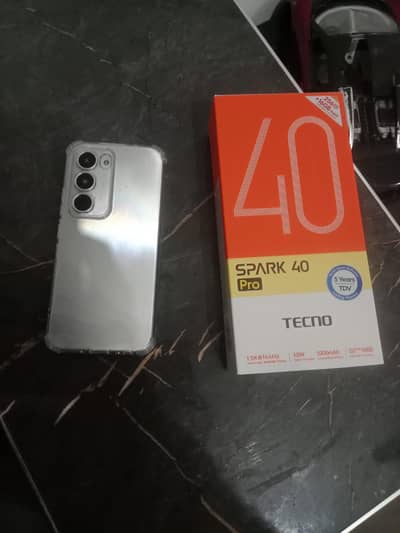 Tecno spark 40 pro