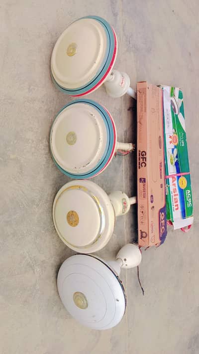 04 AC Ceiling fans