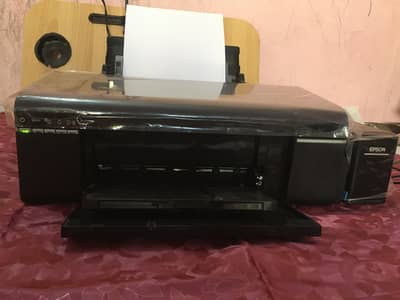 EPSON L805 COLOR PRINTER like New. 100% genuine and ok
