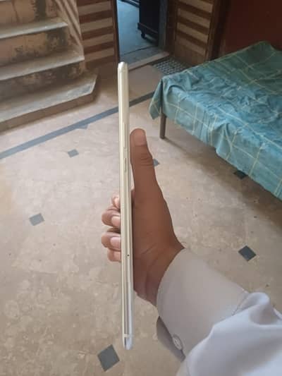 huawei tab lusch condition hai 03483341887