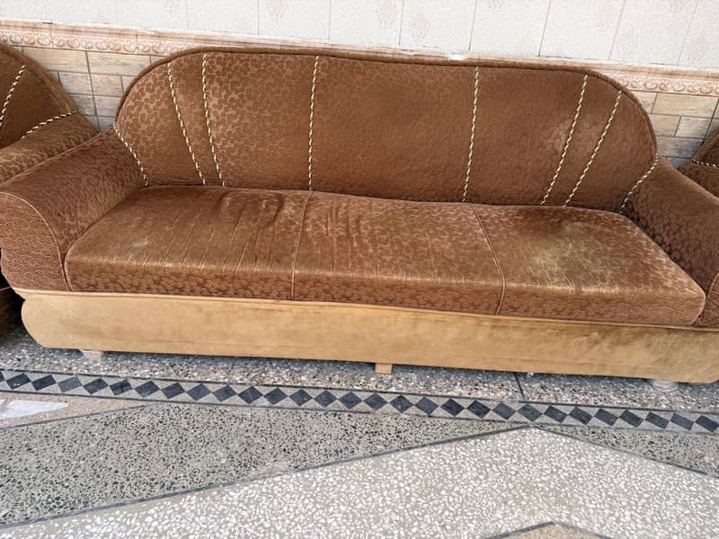 Used sofas 4
