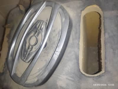 Suzuki Bolan sound system 1 Pioneer Woofer And 2 speaker