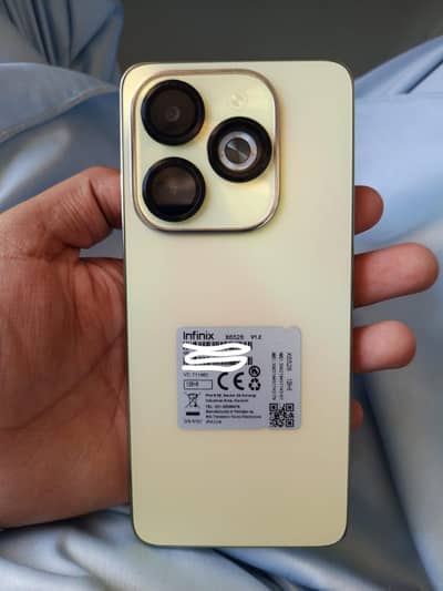 infinix hot 40i  8  128  box charge Sath h all original